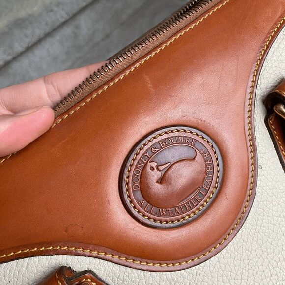 Authentic 90s Dooney & Bourke Custom Restored Convertable Shoulder Satchel - Picture 5 of 14